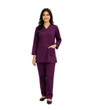 Women Medical Scrubs Set 2 Pockets with Piping design